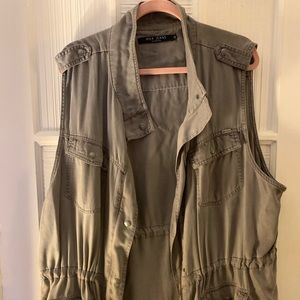 Max Jeans Utility Style Vest